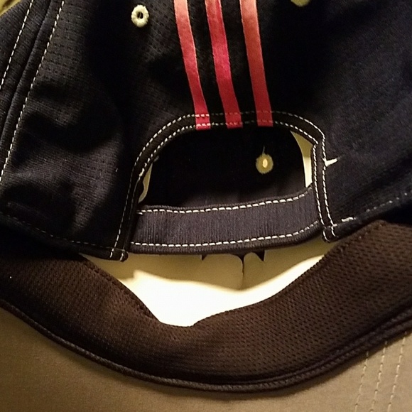 NWT Adidas ClimaCool moisture wicking caps - Picture 5 of 7